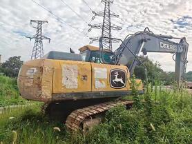Buy JohnDeere E210 Used Excavator / 2 Buy JohnDeere E210 Used Excavator / 2