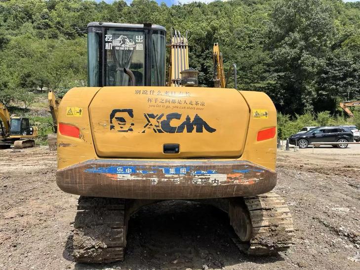 Buy XCMG XE75C Used Excavator / 1