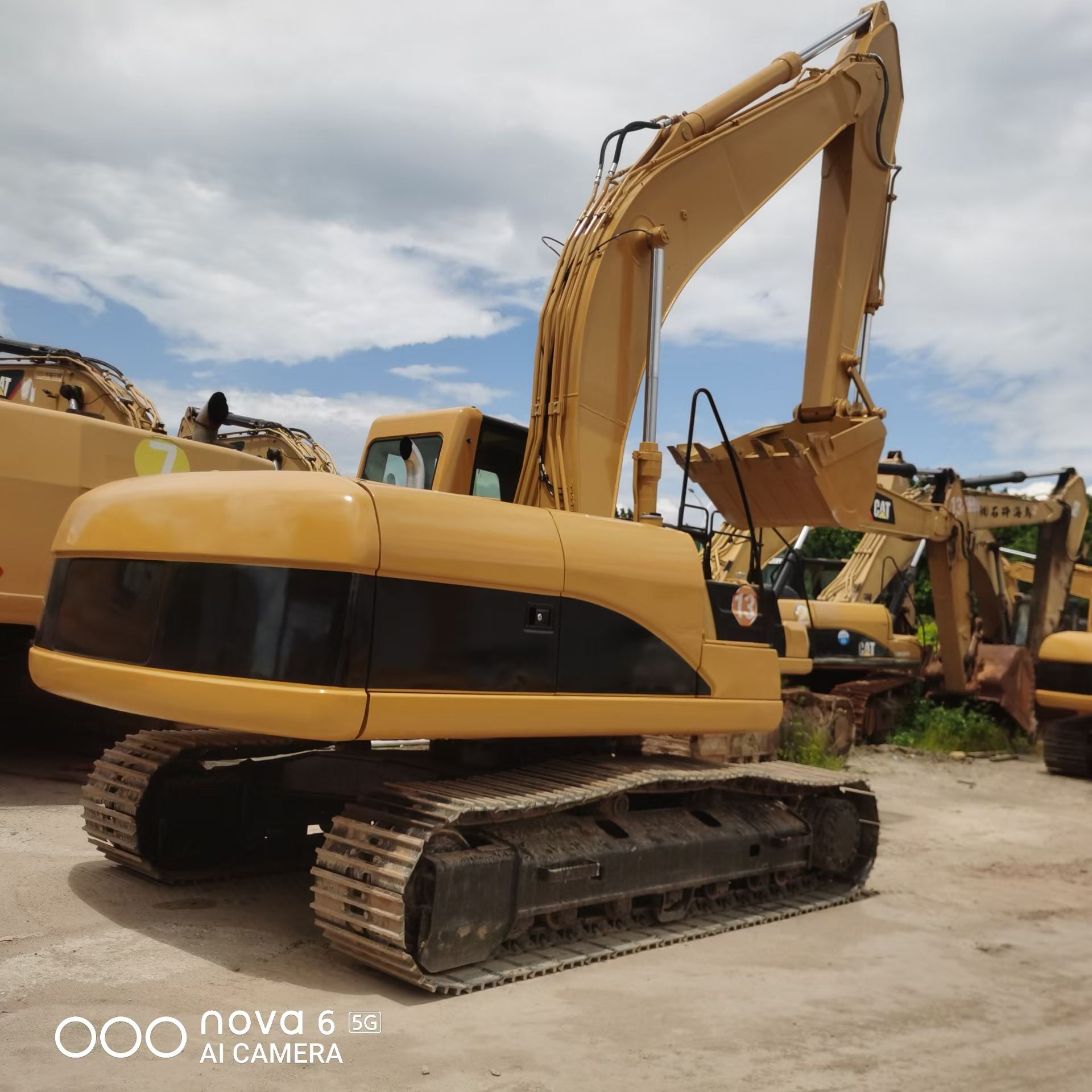 Buy Caterpillar 320C Used Excavator / 2