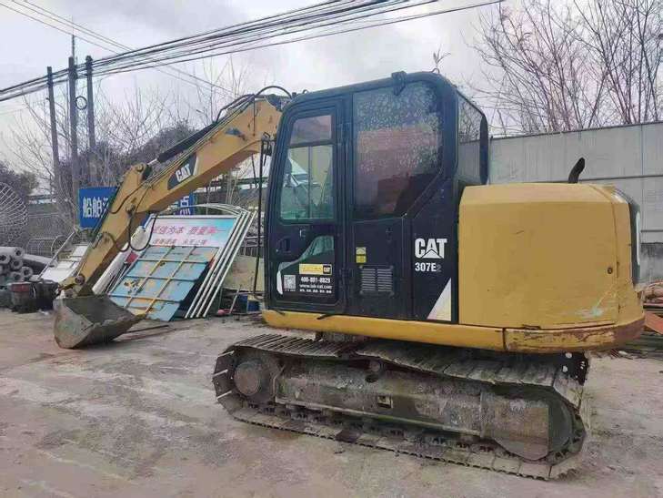 Buy Caterpillar 307B Used Excavator / 1