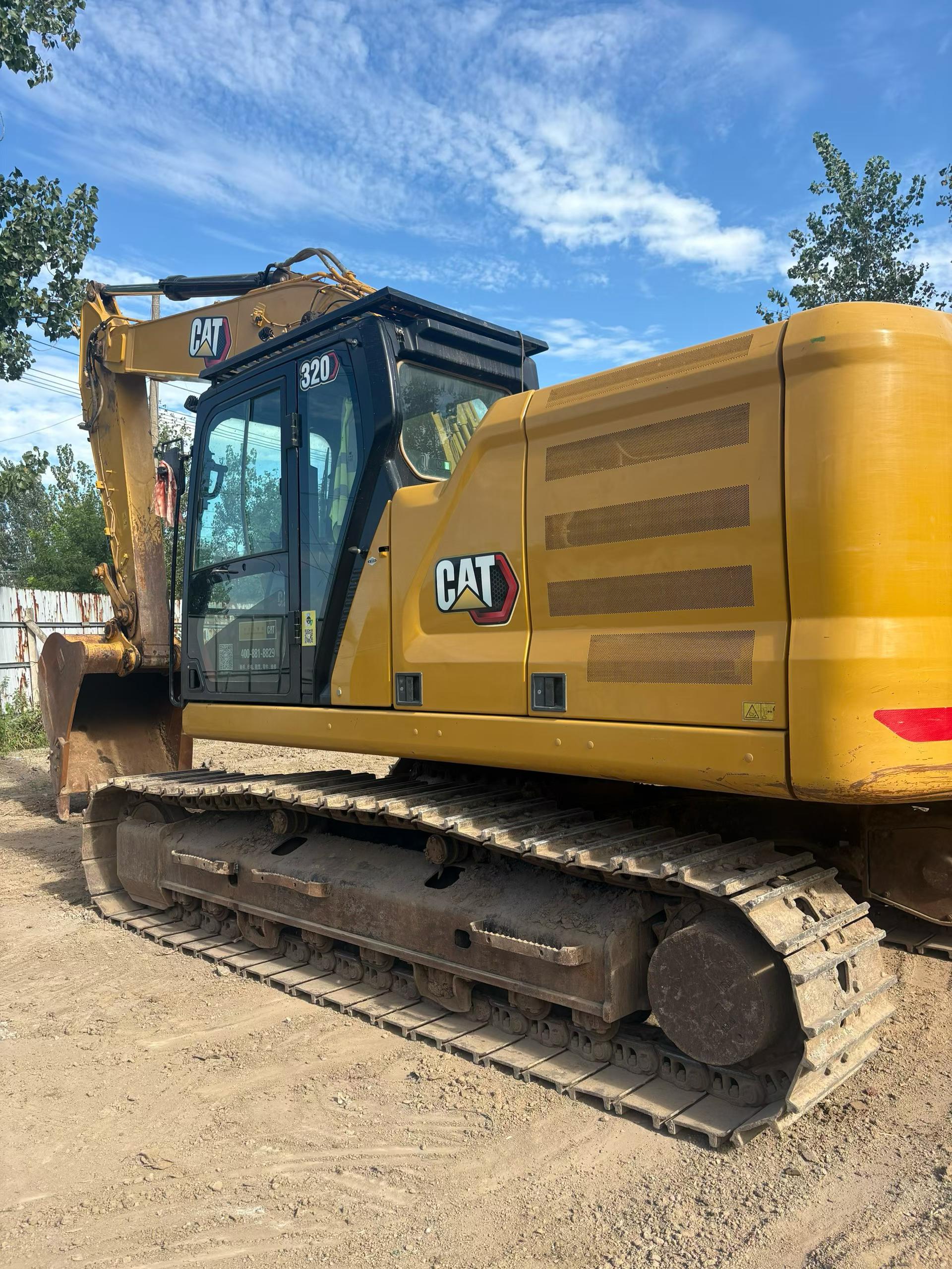Buy Caterpillar 320A Used Excavator / 1