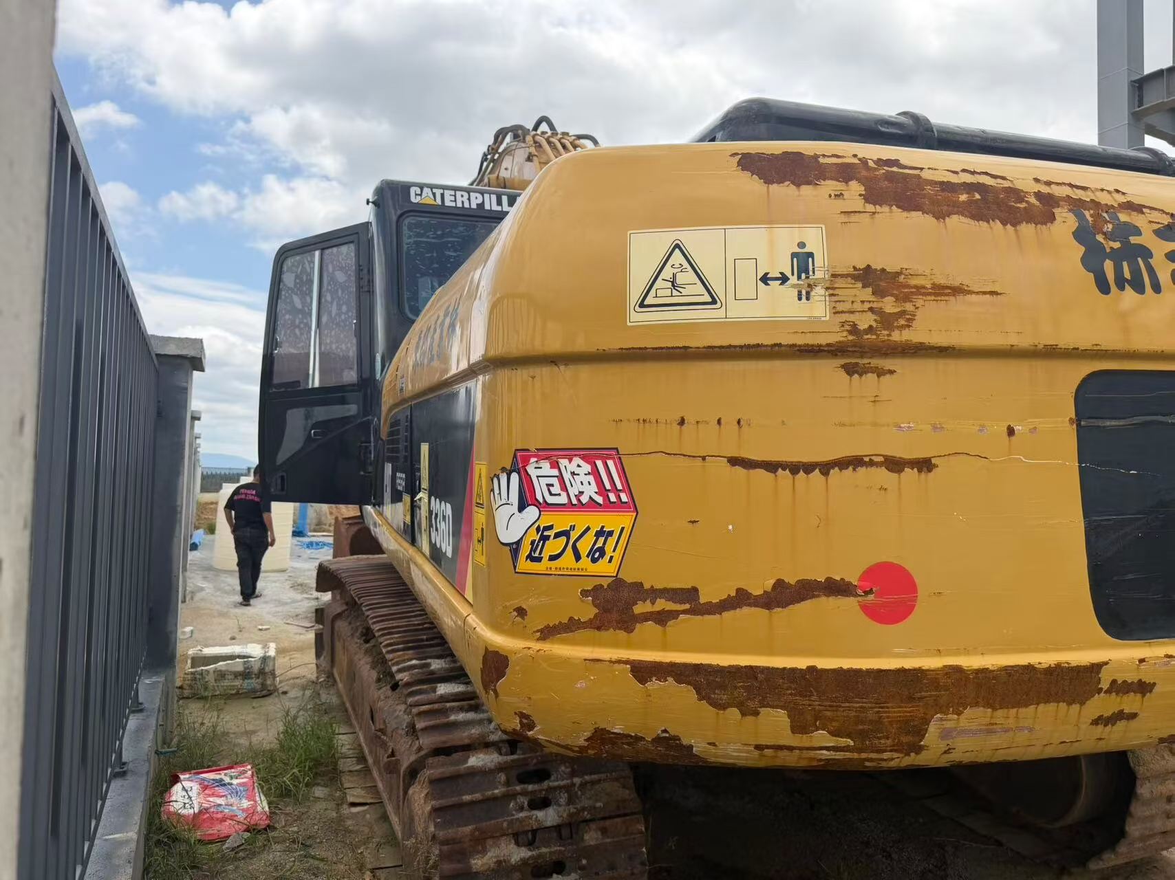 Buy Caterpillar 330C Used Excavator / 6