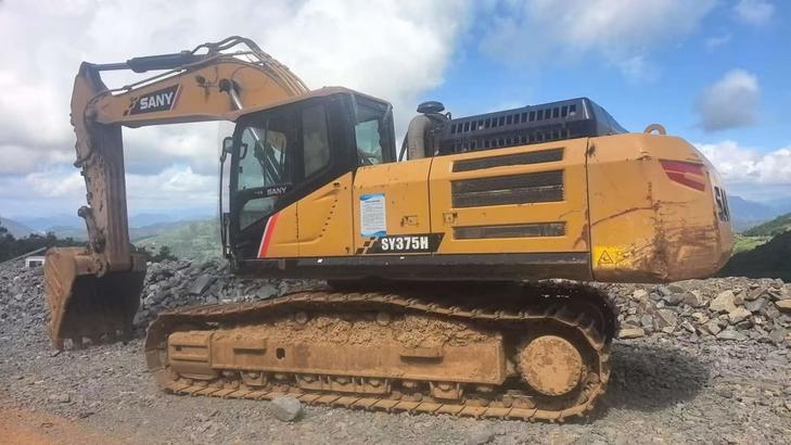 Buy Sany Used Excavator / 1
