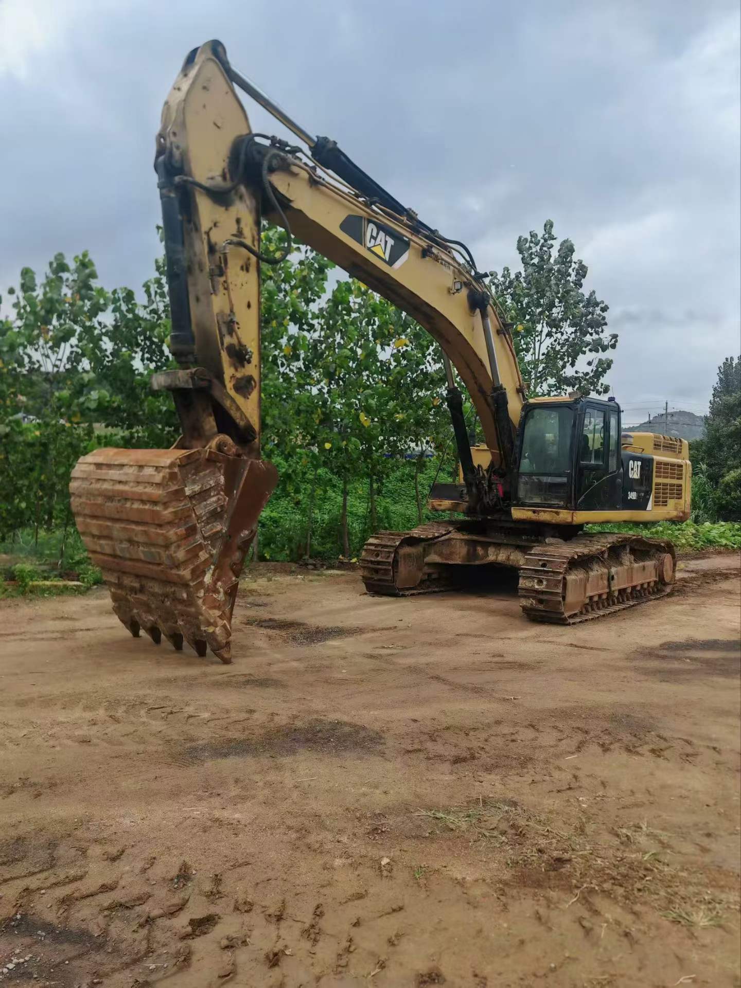 Buy Caterpillar 349E Used Excavator / 9