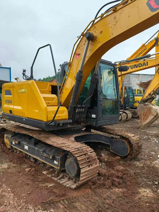 Buy XCMG XE135GA Used Excavator / 1