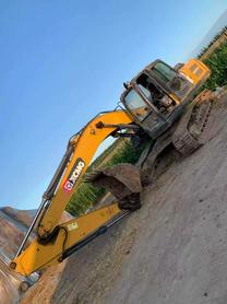 Buy XCMG XE200 Used Excavator / 4 Buy XCMG XE200 Used Excavator / 4
