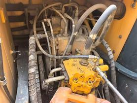 Buy Hyundai R215VS Used Excavator / 6 Buy Hyundai R215VS Used Excavator / 6