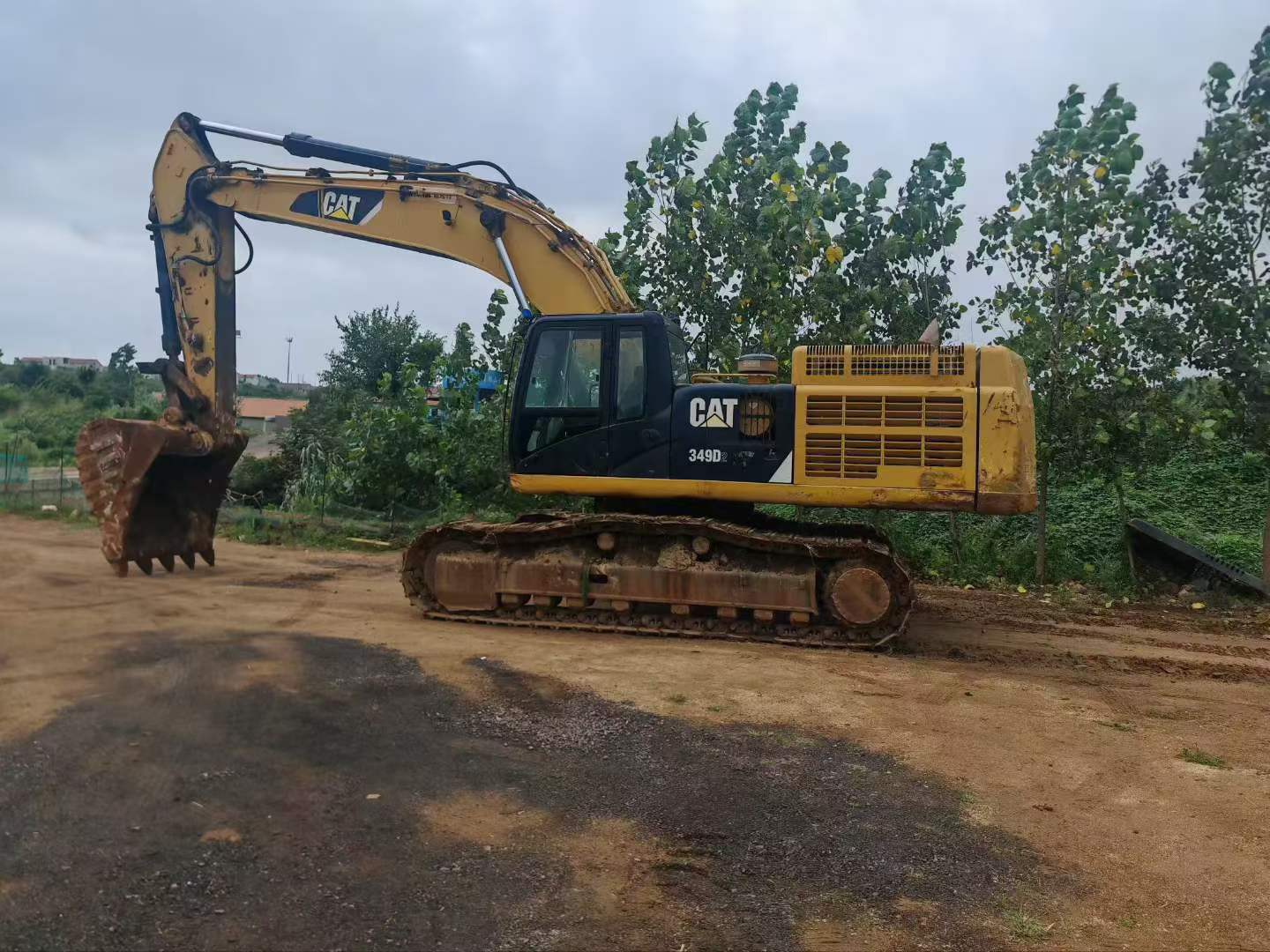 Buy Caterpillar 349E Used Excavator / 8