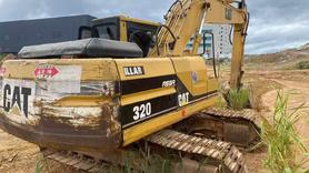 Buy Caterpillar 320V2 Used Excavator / 2 Buy Caterpillar 320V2 Used Excavator / 2