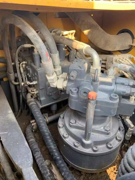 Buy XCMG XE200 Used Excavator / 1