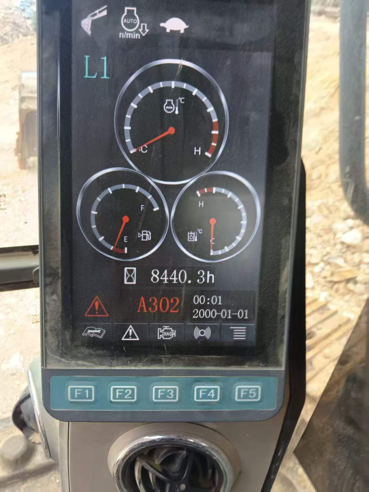 Buy XCMG XE215D Used Excavator / 3 Buy XCMG XE215D Used Excavator / 3