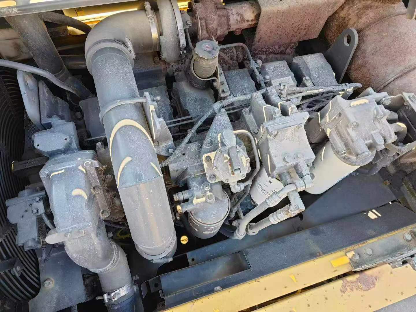 Buy Komatsu PC400LC-8 Used Excavator / 8