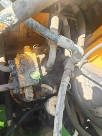 Buy Sany SY225C Used Excavator / 6 Buy Sany SY225C Used Excavator / 6