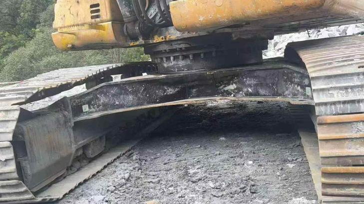 Buy Caterpillar 320A Used Excavator / 1