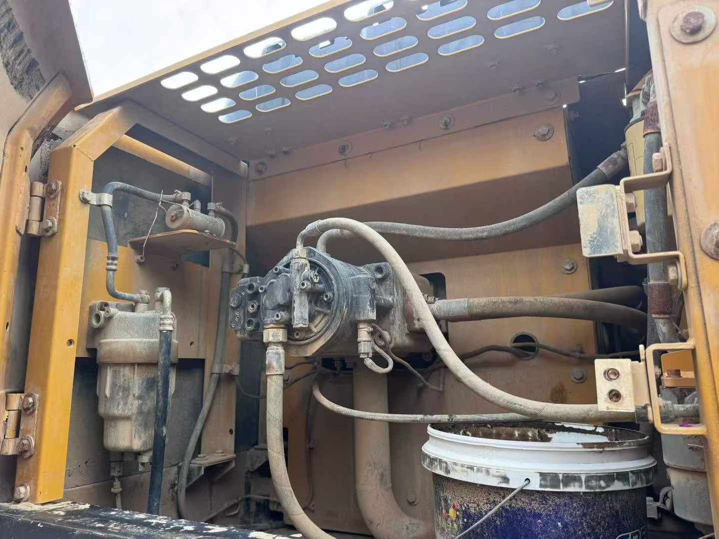 Buy Sany SY245H Used Excavator / 7