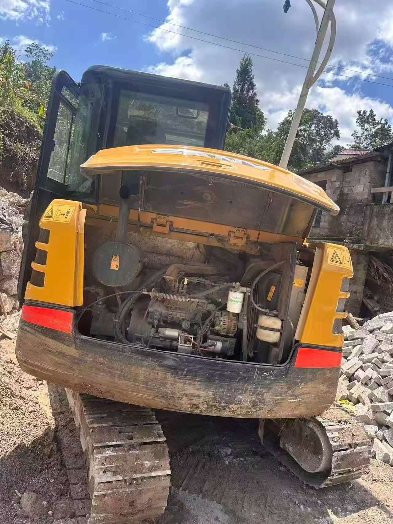 Buy Sany SY60 Used Excavator / 6