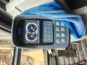 Buy XCMG XE60 Used Excavator / 4 Buy XCMG XE60 Used Excavator / 4