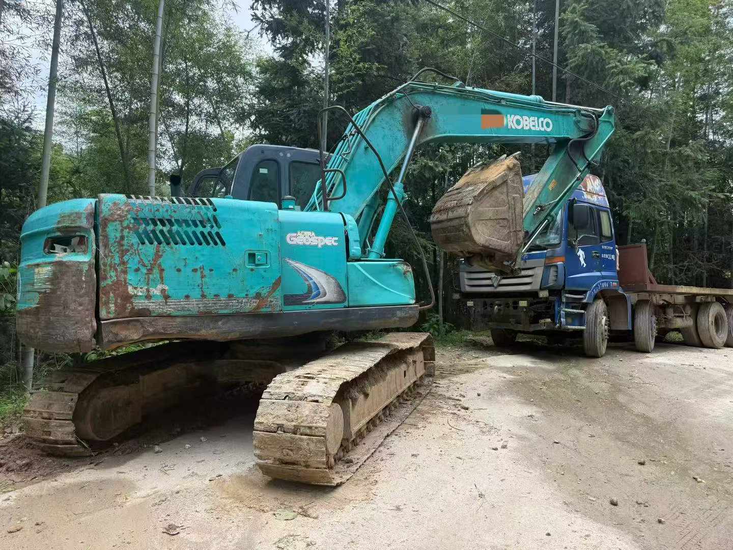 Buy Kobelco SK15SR Used Excavator / 2