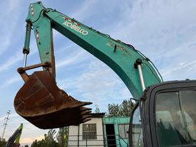 Buy Kobelco SK260 Used Excavator / 9 Buy Kobelco SK260 Used Excavator / 9