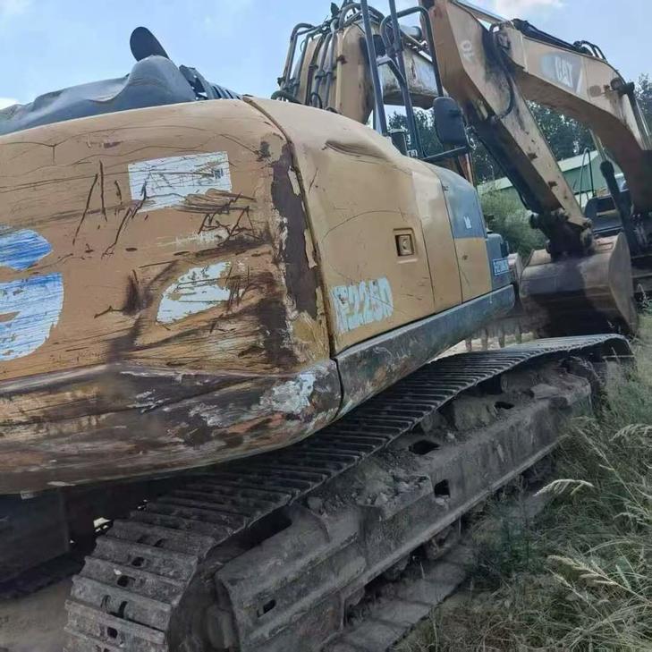 Buy XCMG XE200 Used Excavator / 1