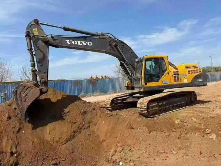 Buy Volvo EC360BL Used Excavator / 1
