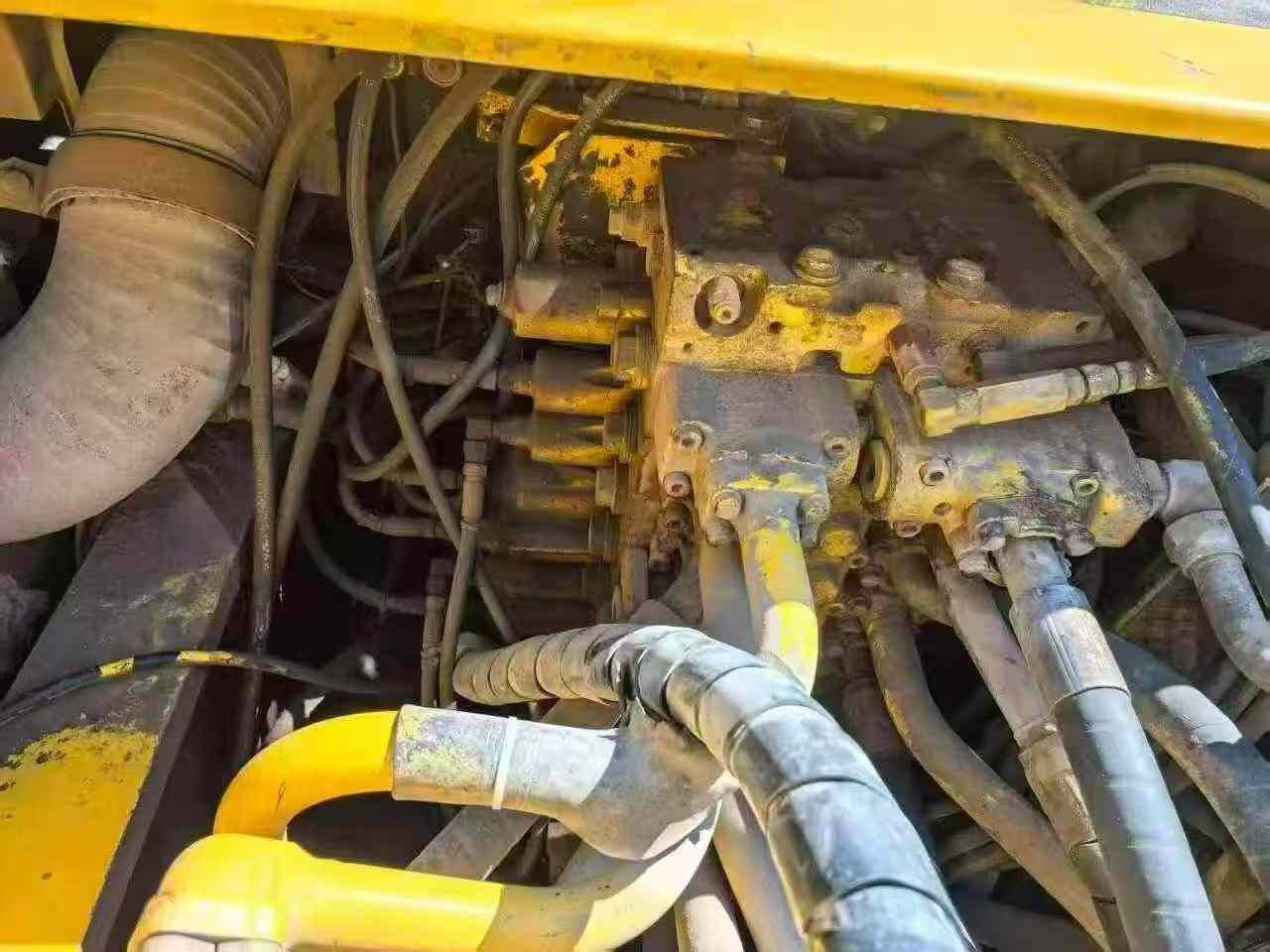Buy Komatsu PC360-7 Used Excavator / 2