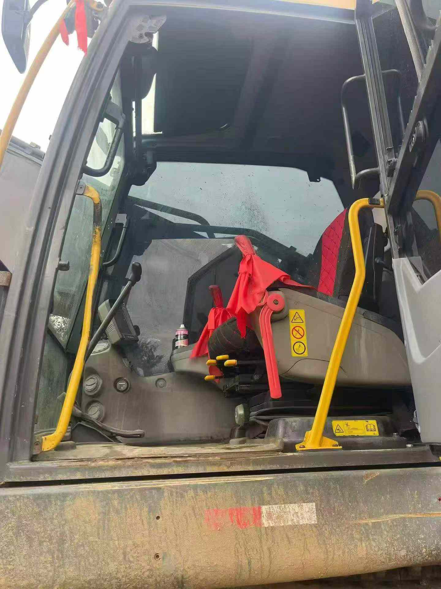 Buy Volvo EC480DL Used Excavator / 6