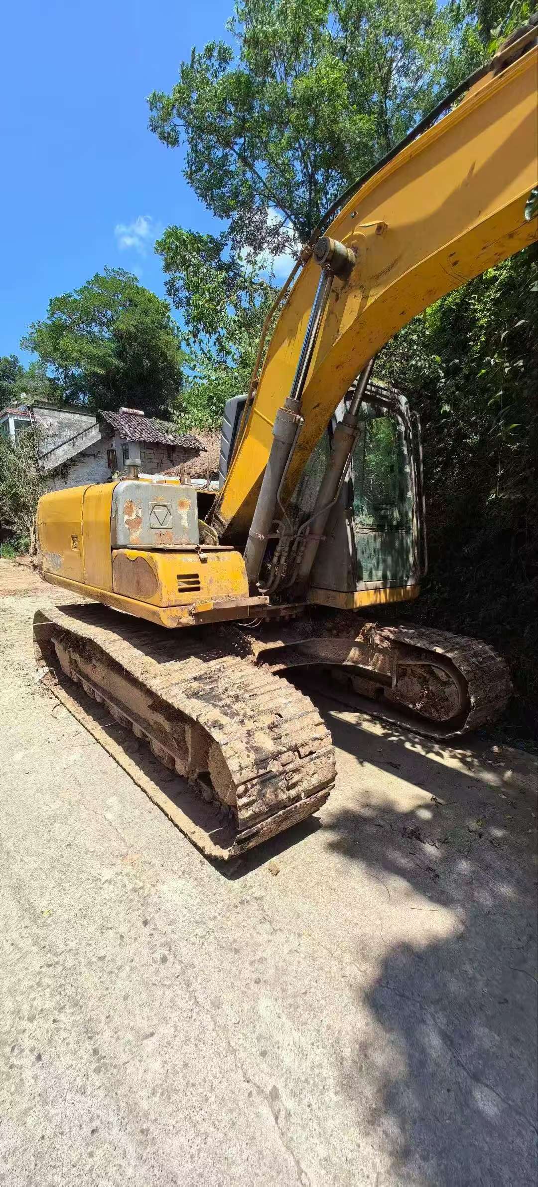 Buy XCMG XE150 Used Excavator / 5