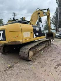 Buy Caterpillar 323D2L Used Excavator / 2 Buy Caterpillar 323D2L Used Excavator / 2