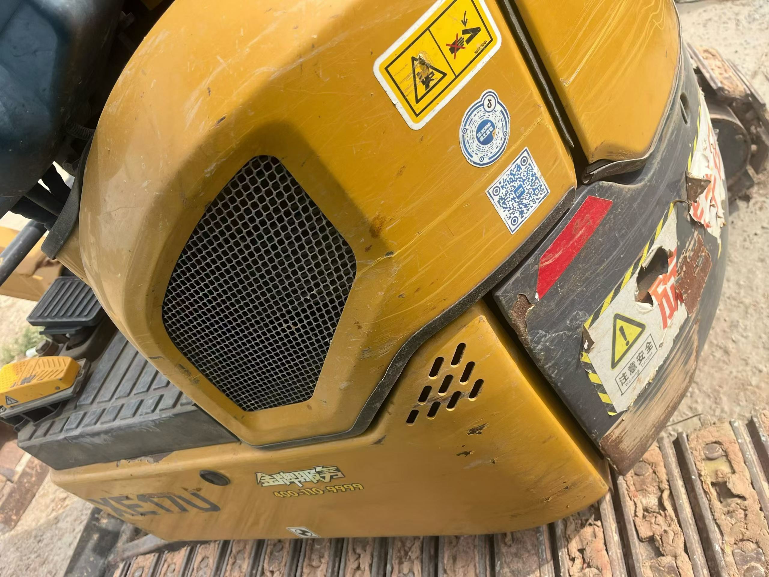 Buy XCMG XE17U Used Excavator / 4