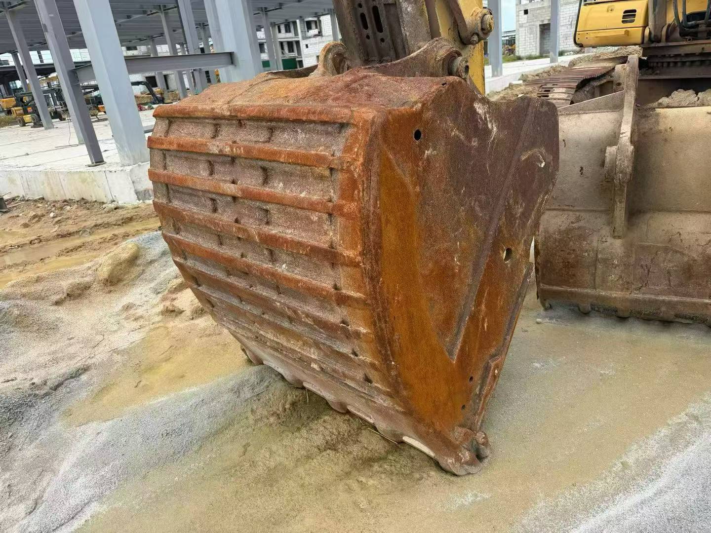 Buy Caterpillar 330C Used Excavator / 7