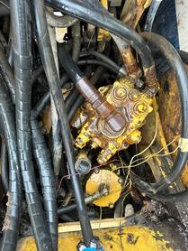 Buy Komatsu PC60-6 Used Excavator / 4 Buy Komatsu PC60-6 Used Excavator / 4