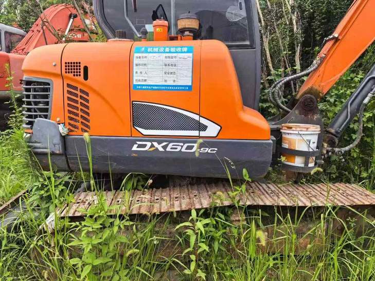 Buy Doosan DX55-9C Used Excavator / 1