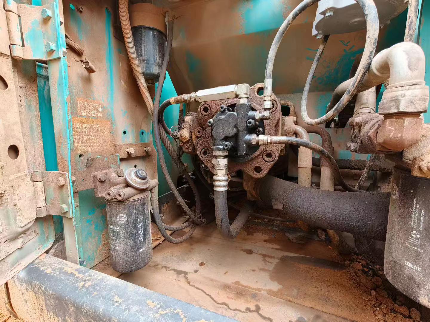 Buy Kobelco SK210 Used Excavator / 5