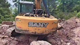 Buy Sany SY135 Used Excavator / 3 Buy Sany SY135 Used Excavator / 3
