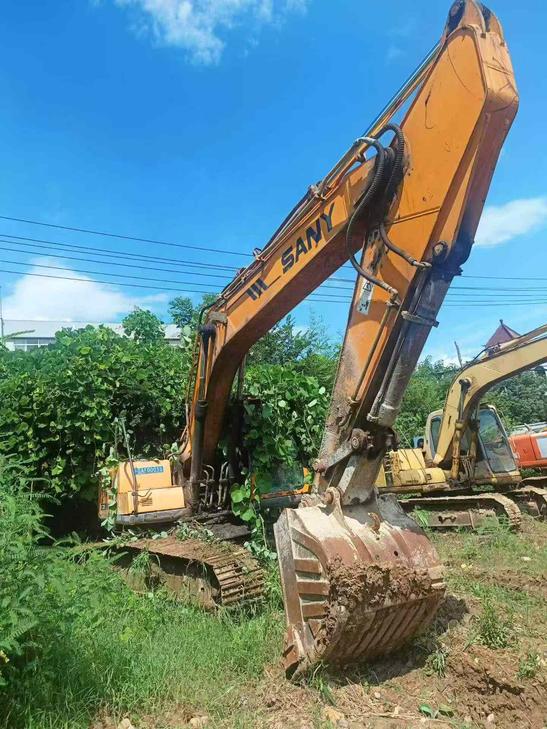 Buy Sany SY225C Used Excavator / 1