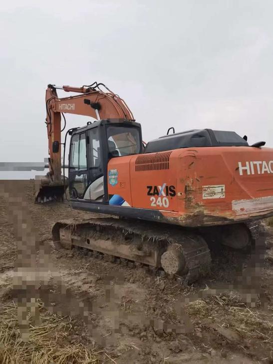 Buy Hitachi EX200 Used Excavator / 1