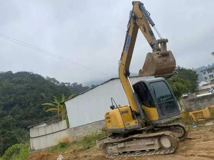Buy XCMG XE80 Used Excavator / 1
