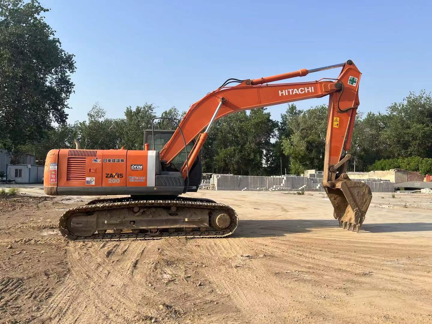 Buy Hitachi EX200 Used Excavator / 4