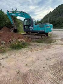Buy Kobelco SK210 Used Excavator / 3 Buy Kobelco SK210 Used Excavator / 3