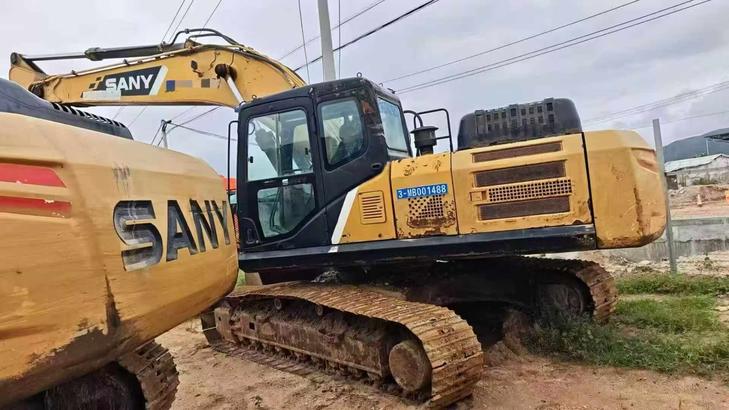 Buy Sany SY245H Used Excavator / 1