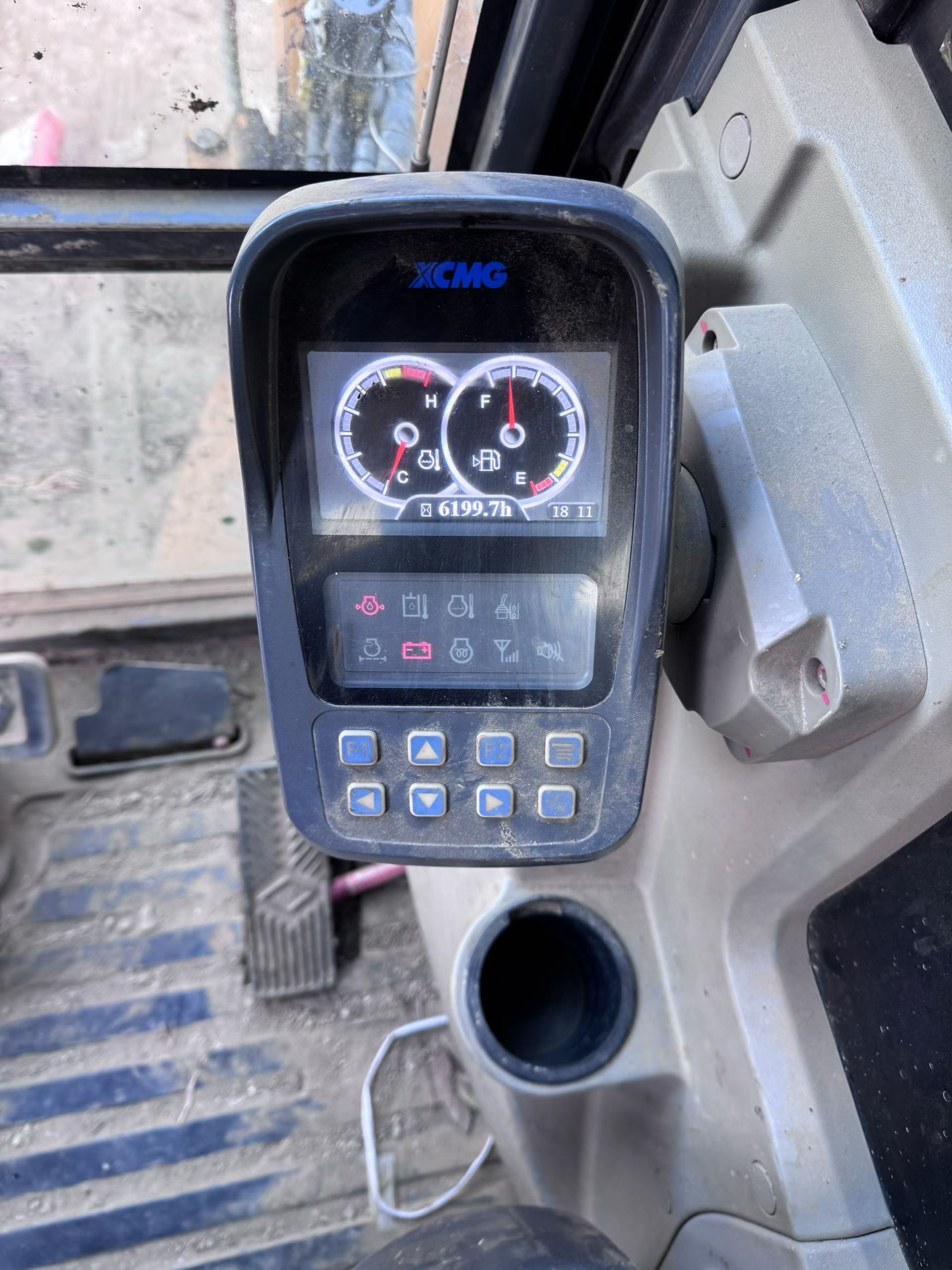Buy XCMG XE55D Used Excavator / 8