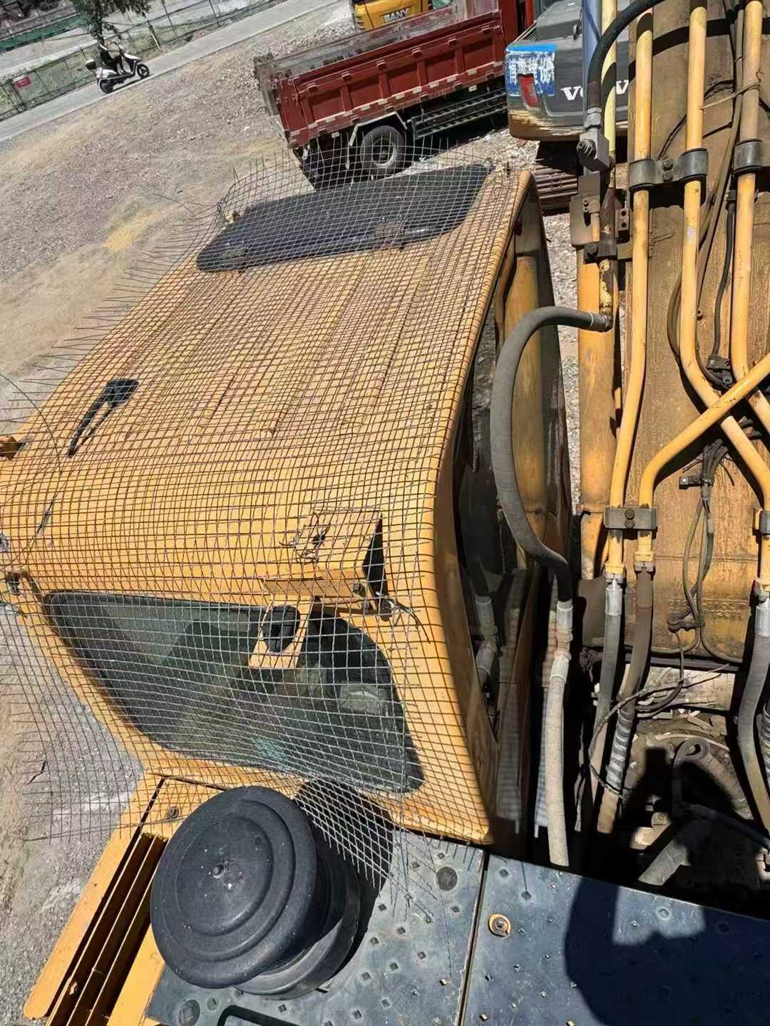 Buy Hyundai R225-7 Used Excavator / 4