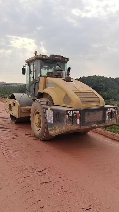 Buy XCMG XE26U Used Excavator / 1