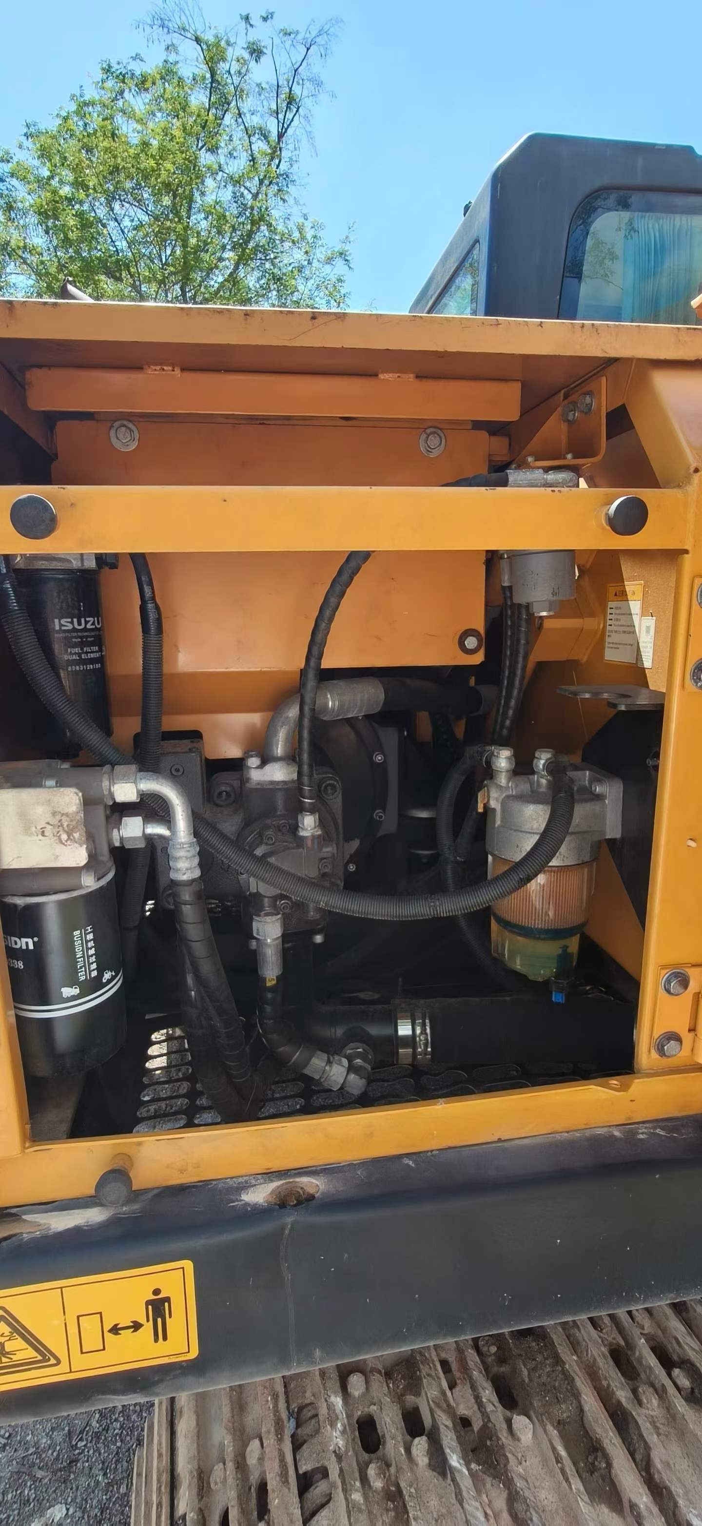 Buy Sany SY125C Used Excavator / 4
