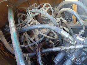 Buy XCMG XE135B Used Excavator / 4 Buy XCMG XE135B Used Excavator / 4