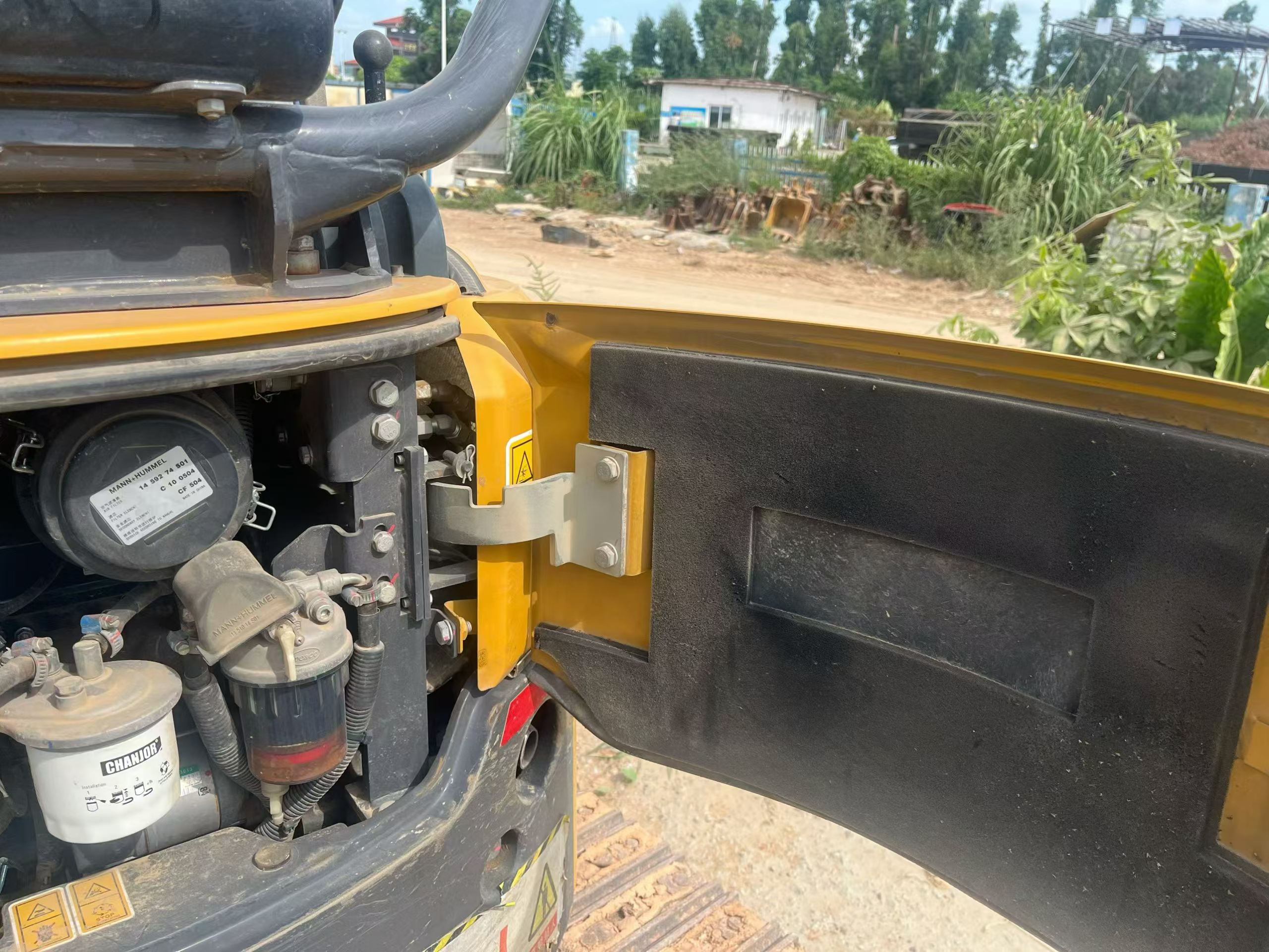 Buy XCMG XE17U Used Excavator / 7