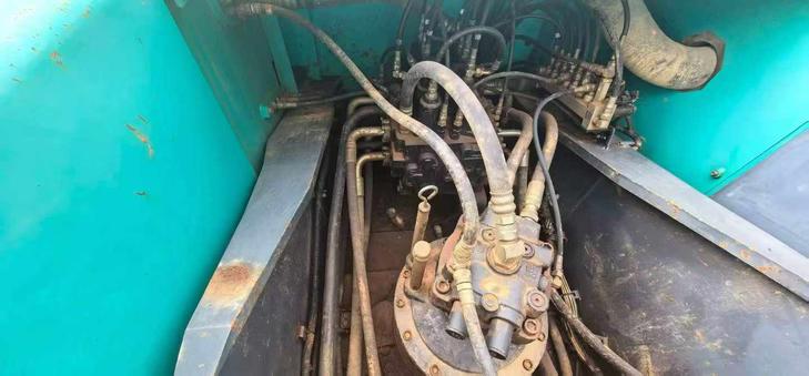 Buy Kobelco SK260 Used Excavator / 1
