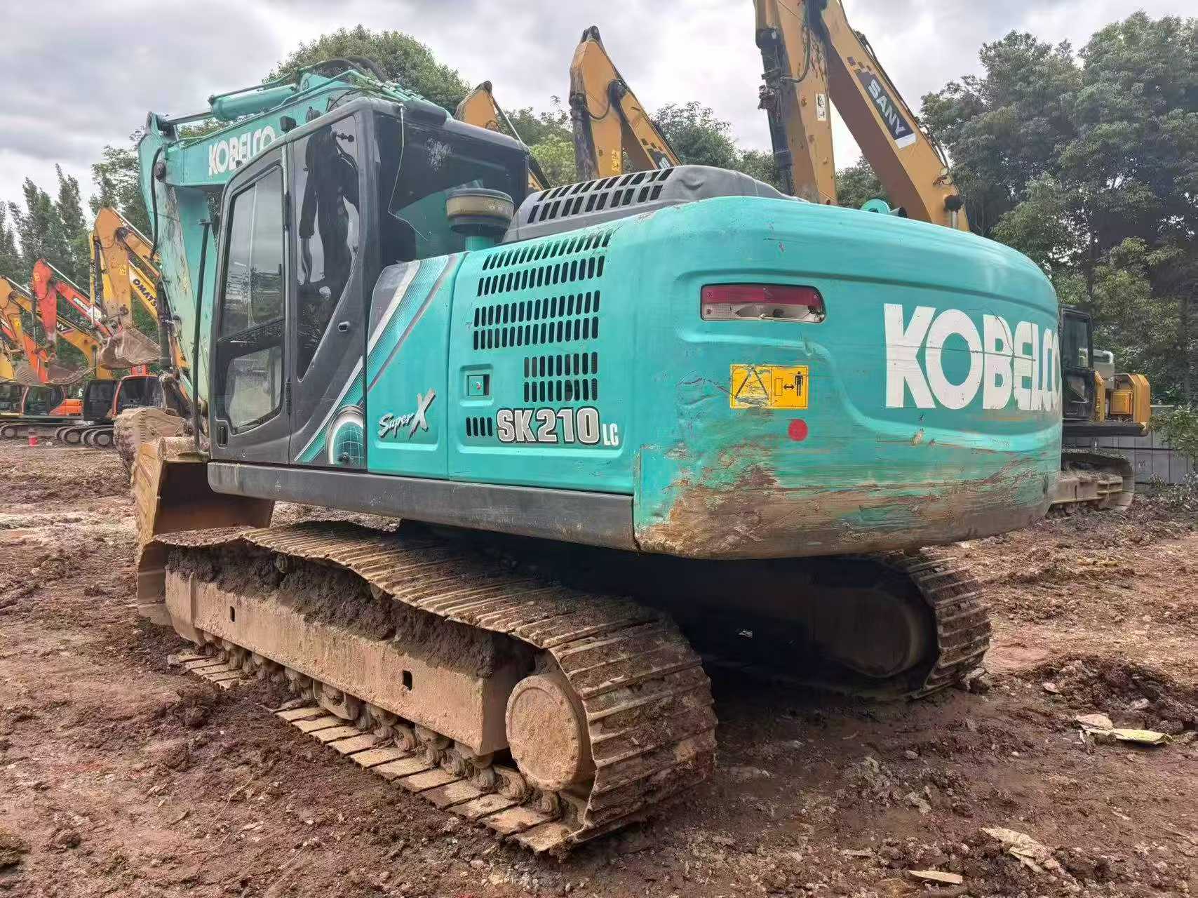 Buy Kobelco SK210 Used Excavator / 2