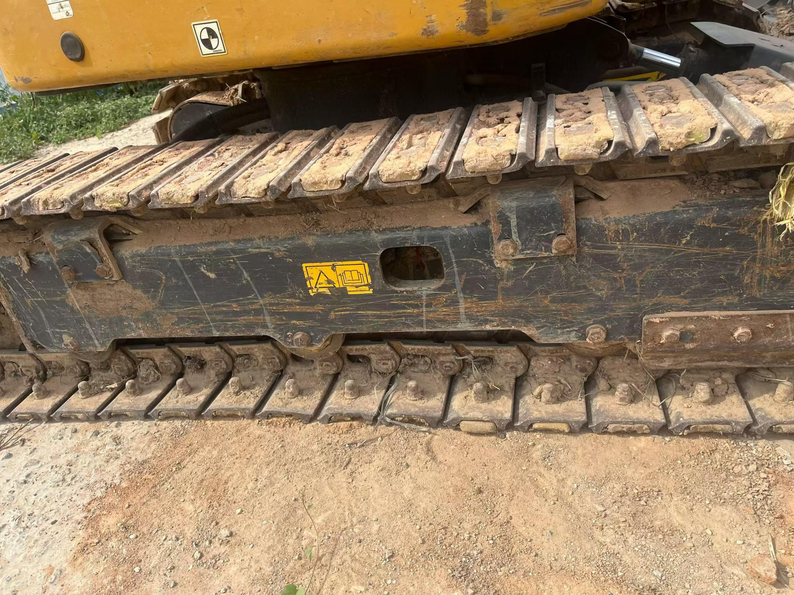 Buy XCMG XE17U Used Excavator / 2